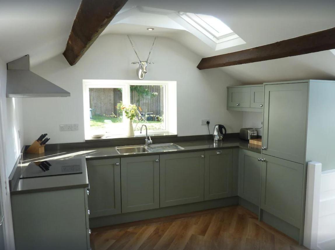 The Retreat Cottage Bowness-on-Windermere Eksteriør billede